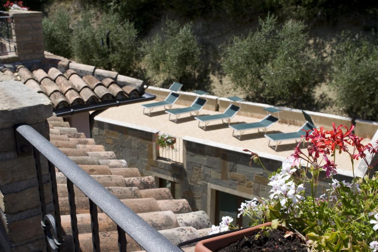Relax Cottage Valtopina Exterior photo